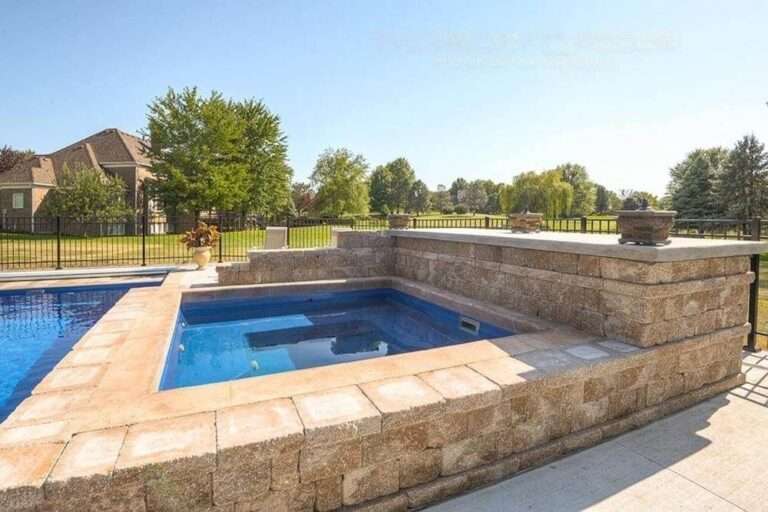 Xtreme-Pool-Builders-Square-spa-with-spillover-fiberglass-pool-1
